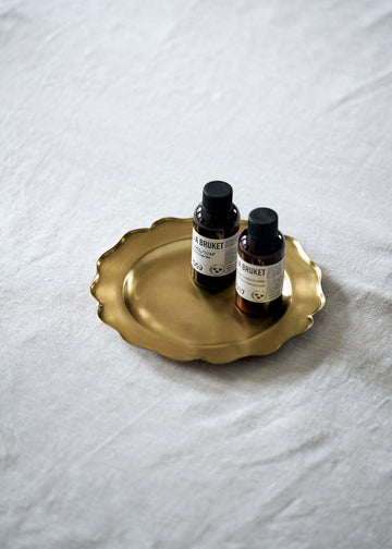Fog Linen Work Brass Ruffle Edge Tray