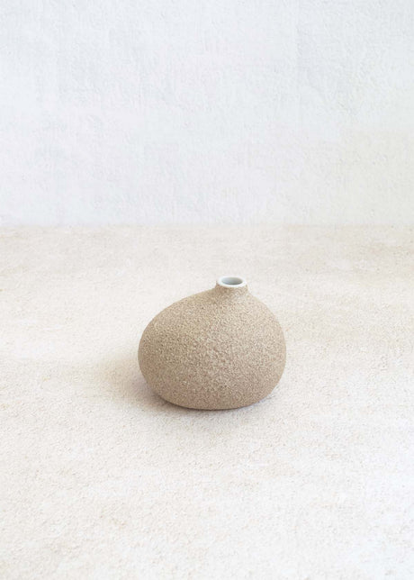 Prima Vase, Kaolin Porcelain handmade in Thailand