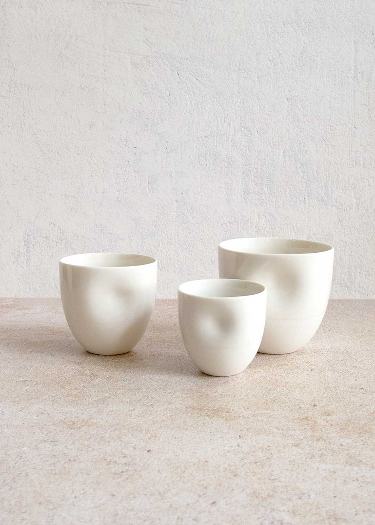 Middle Kingdom Porcelain Unique Cup Set