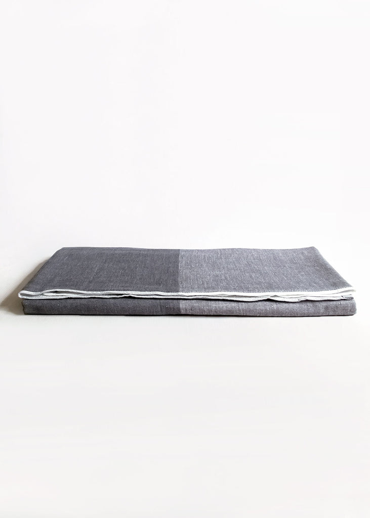 Yoshii Two-Tone Chambray Bath Towel