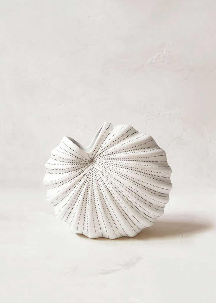 Kaolin Porcelain Palm Vase