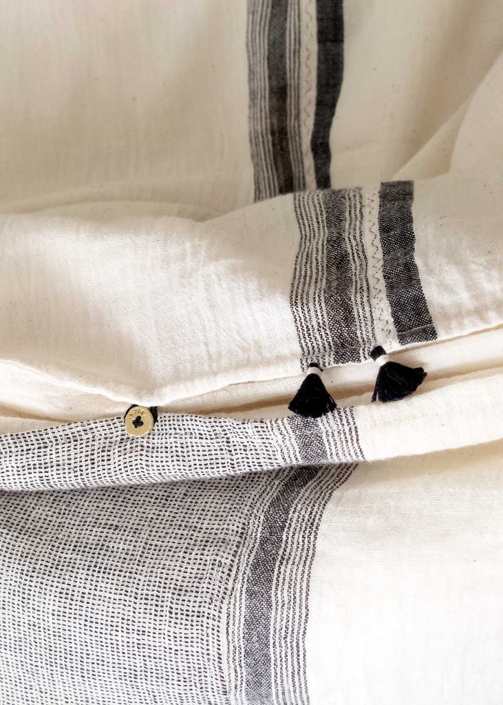 Injiri Organic Handwoven Duvet Cover