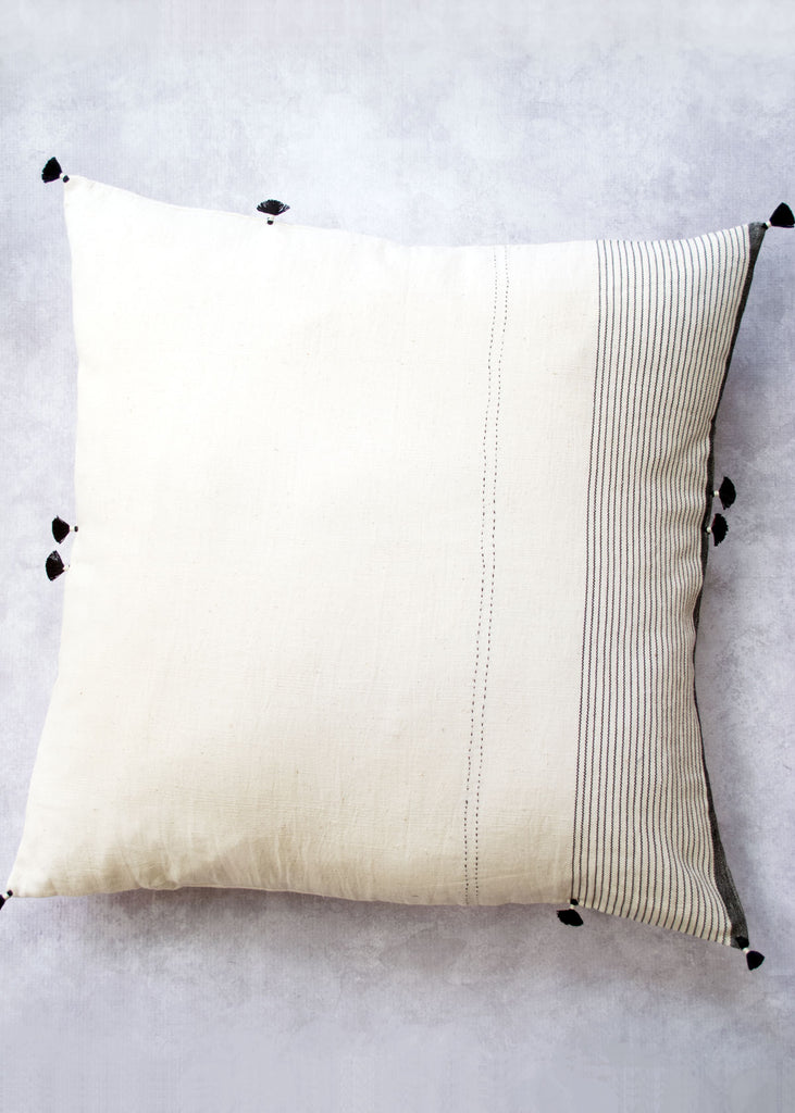 Injiri Rebari Khadi Pillow