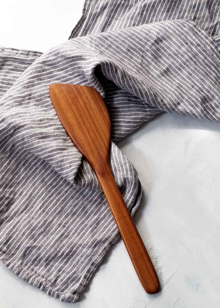 Itza Wood hard wood spatula