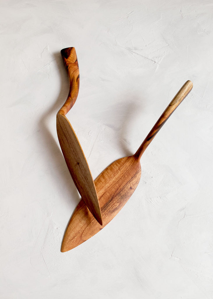 Itza Wood Jobillo Cake Server