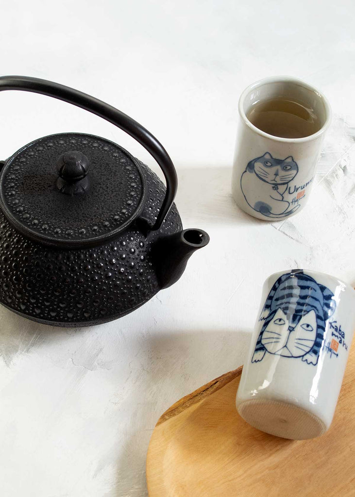 Iwachu Cast Iron Nambu Tekki Honeycomb Teapot