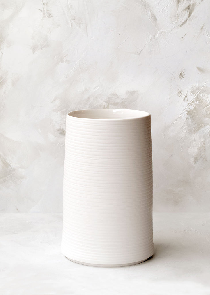 Middle Kingdom Porcelain Cold Mountain Vase