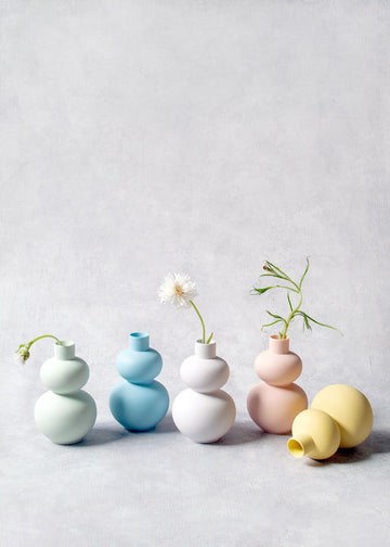 Middle Kingdom Porcelain Double Lobed Mini Vase