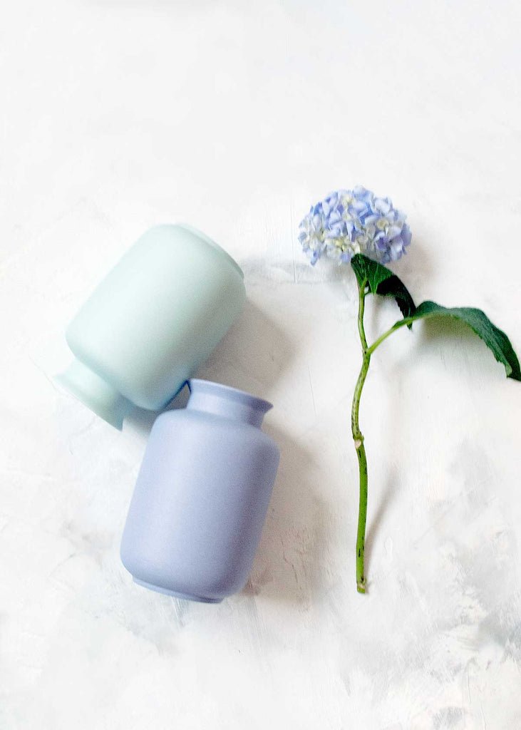 Middle Kingdom Porcelain Milk Jar Mini Vase